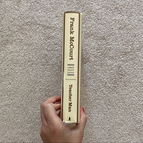 Teacher Man: A Memoir (Frank McCourt) large print - Picture 2 of 6